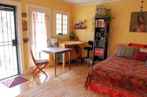 The Studio - South facing windows