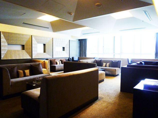 meeting area with FREE wifi
