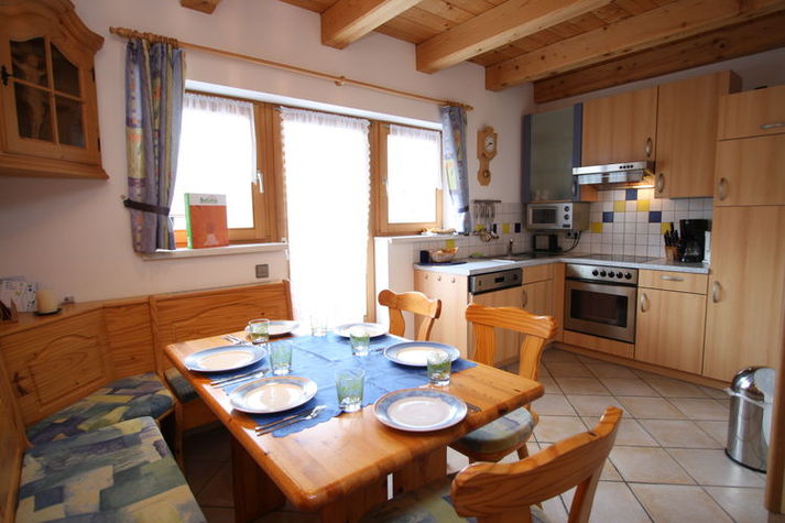 DiningRoom