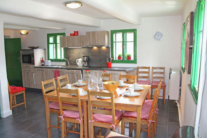 DiningRoom