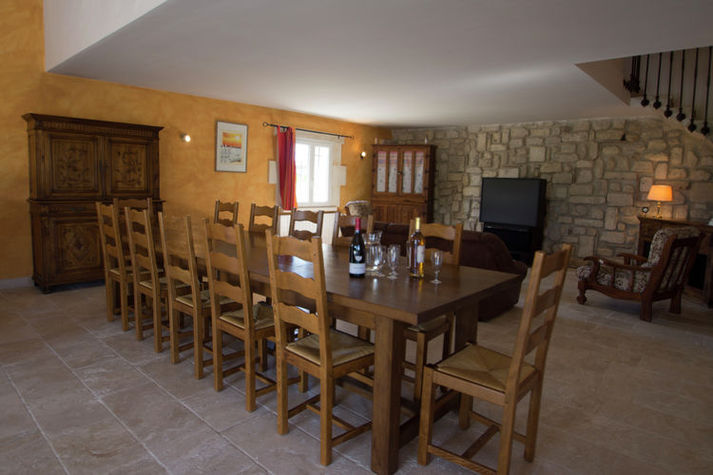 DiningRoom