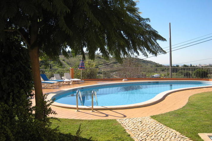 PoolOfHouse