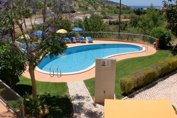 PoolOfHouse