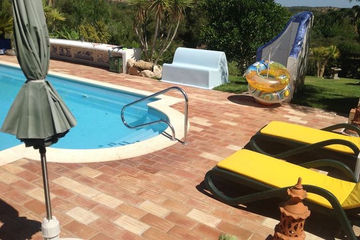 PoolOfHouse