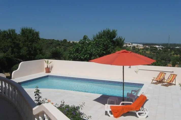 PoolOfHouse