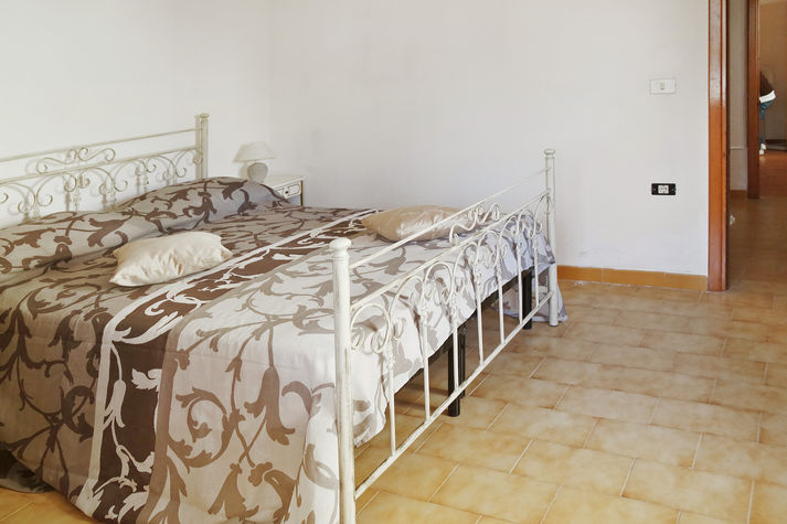 Double bed