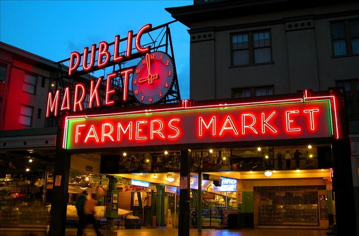 Two Blocks from Pike Place Market!!
Two Blocks from Pike Place Market!!
