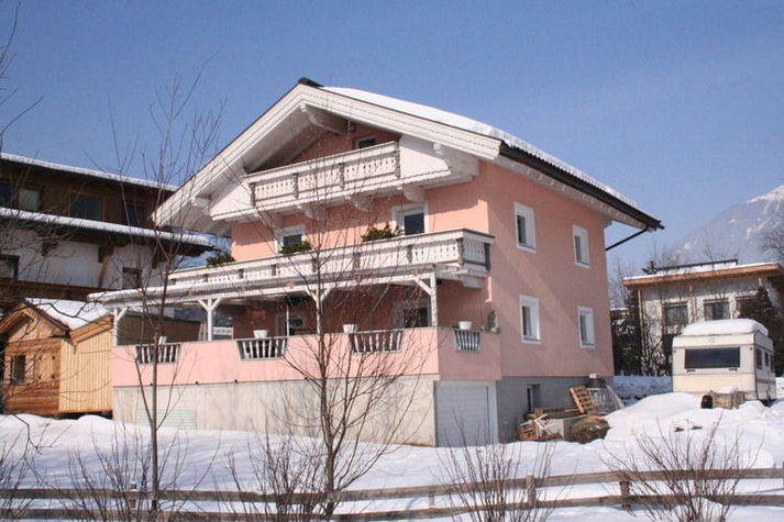 ExteriorWinter