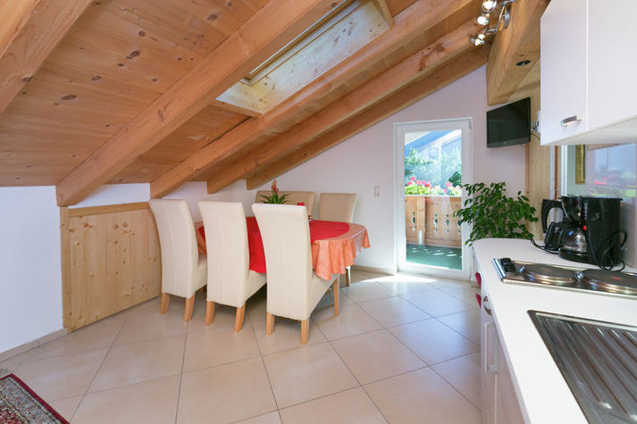 DiningRoom
