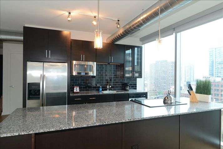 Kitchen
Kitchen