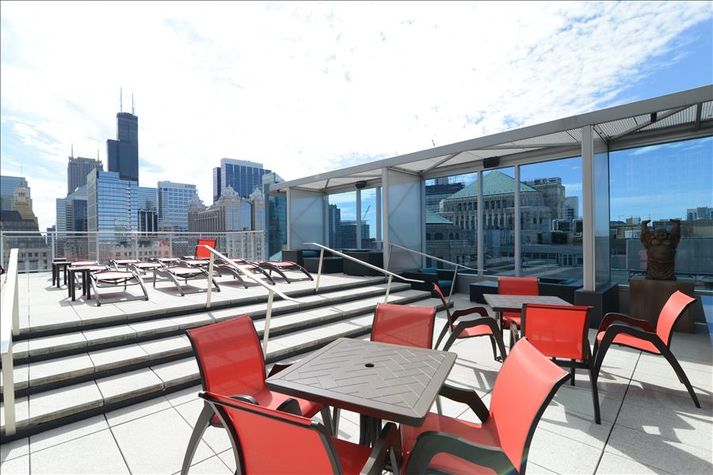 Rooftop 
Rooftop 