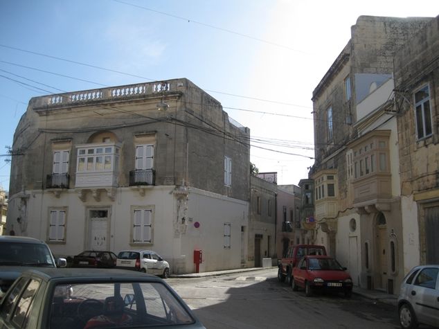 the surrounding area