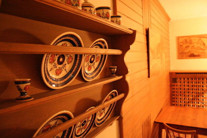 DiningRoom