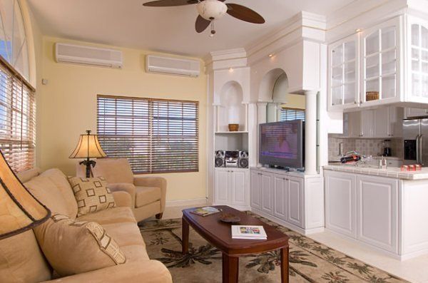 Dining Room with Cable TV