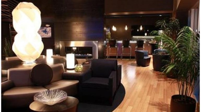 Residents lounge with plenty of comfortable seating