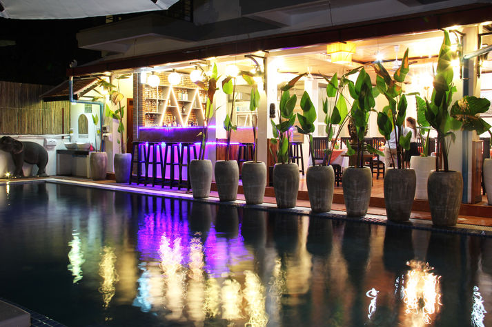Pool