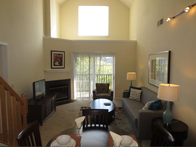 Dining area with seating for four where you can dine in comfort