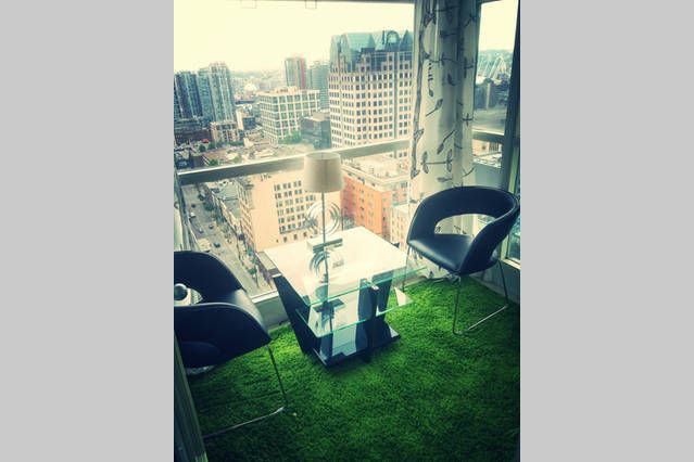Sky garden / den / dining area / balcony