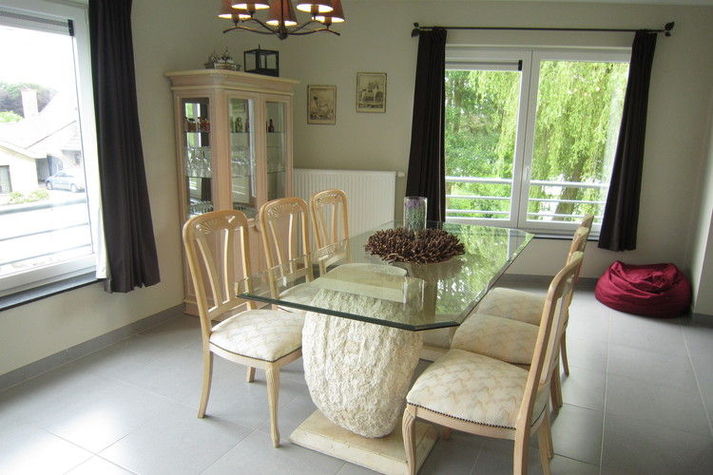 DiningRoom
