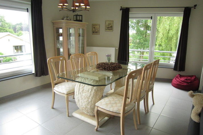 DiningRoom