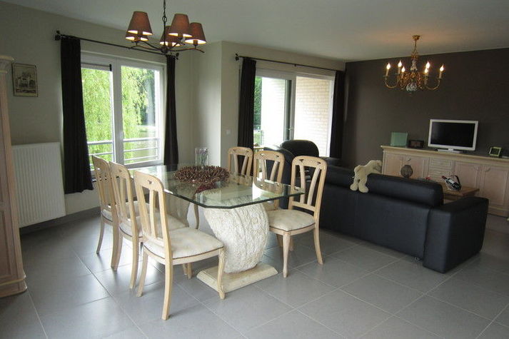 DiningRoom