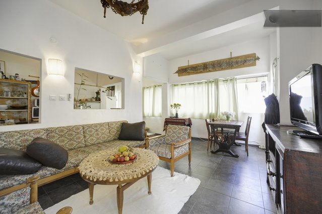 The sofa open
