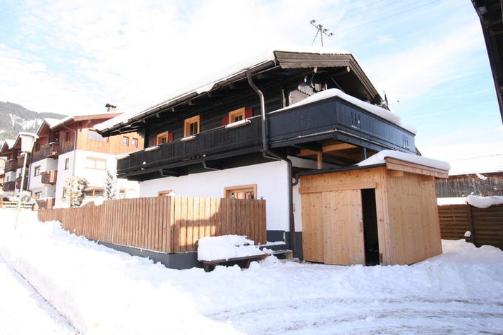 ExteriorWinter