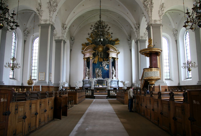 Vore Frelsers Kirke, 1 min. walk,.