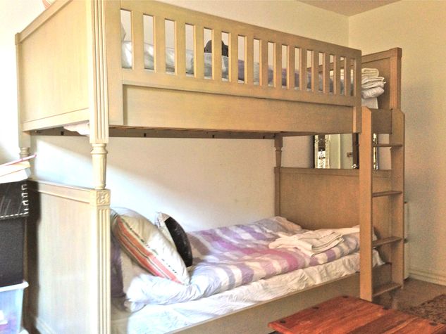 Bunk bed in bedroom 2