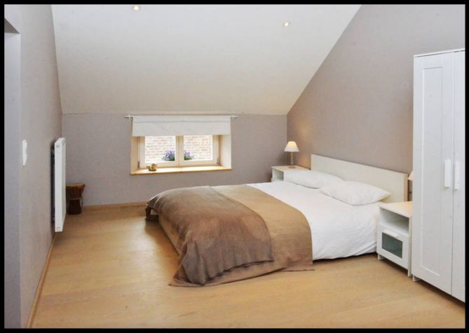 Chambre spacieuse
Chambre spacieuse