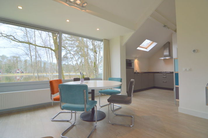 DiningRoom