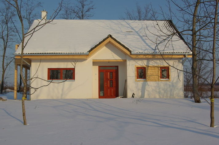 ExteriorWinter
