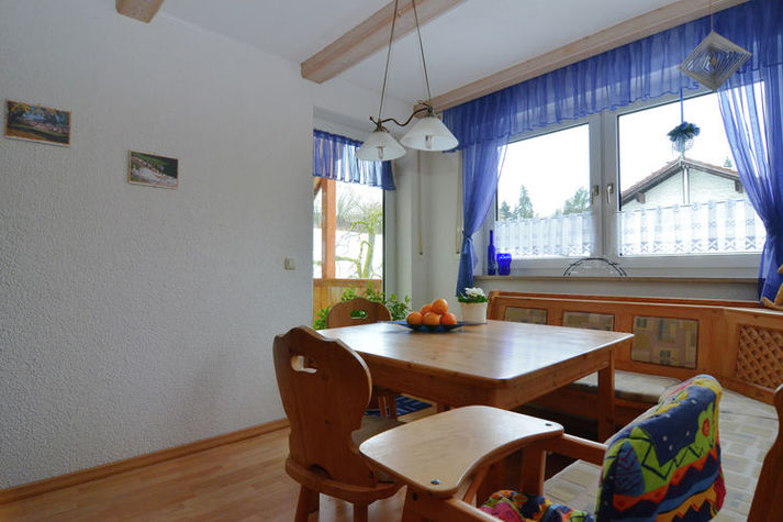 DiningRoom