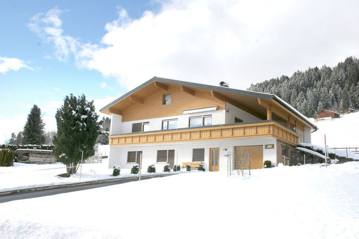 ExteriorWinter