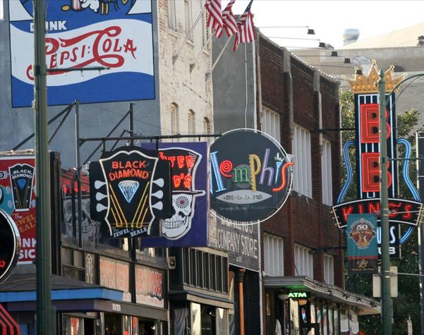 Downtown Memphis Stay Alfred
Downtown Memphis Stay Alfred
