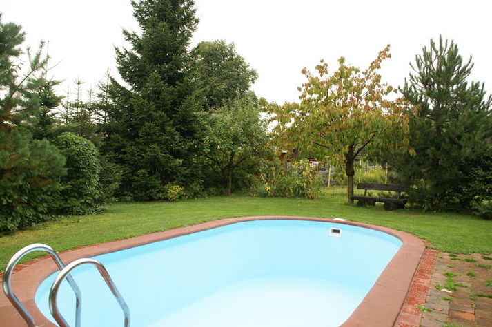 PoolOfHouse