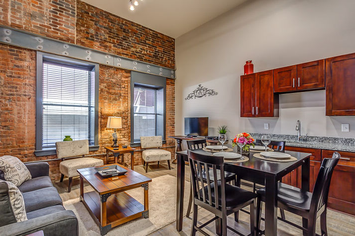 Living room of Banner Lofts by Stay Alfred
Living room of Banner Lofts by Stay Alfred