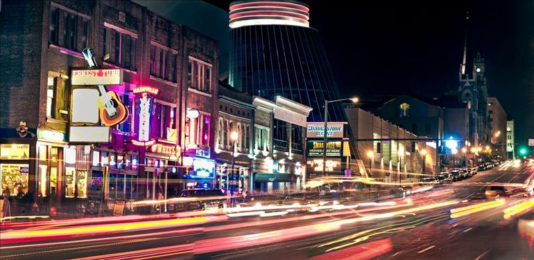 Nashville Stay Alfred
Nashville Stay Alfred