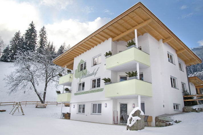 ExteriorWinter