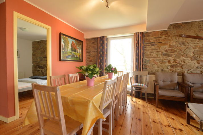 DiningRoom