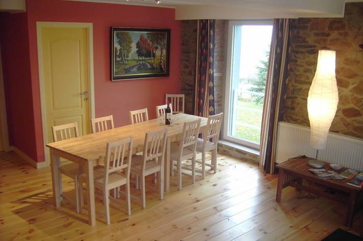 DiningRoom