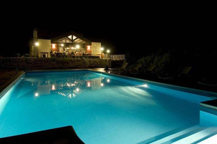 PoolOfHouse