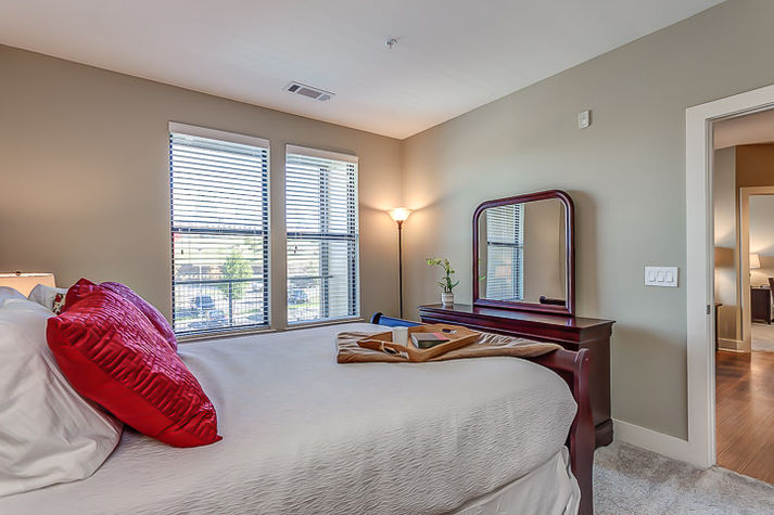 Bedroom
Bedroom