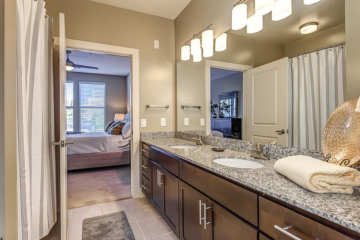 Master Bathroom by Stay Alfred
Master Bathroom by Stay Alfred