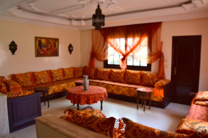 Moroccan style livingroom on 1st floor - rear 