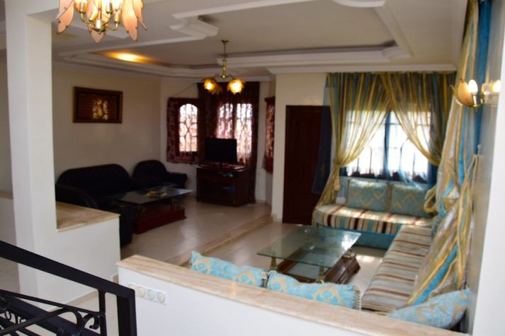 overview livingrooms 1st floor frontside