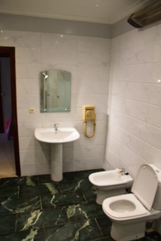 bathroom 2 - ground floor