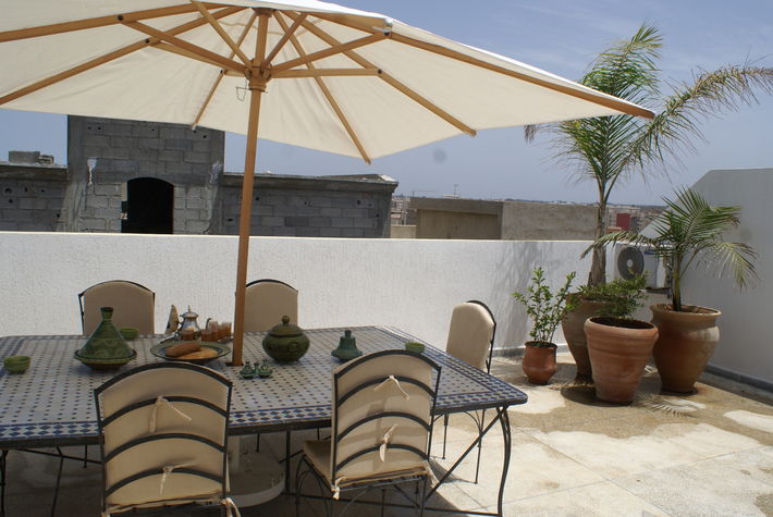 roof terrace (accesible from 1st floor)