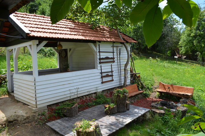 The Bonfire & BBQ Place