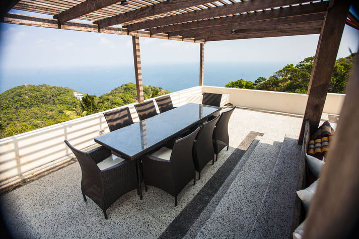 Rooftop dining